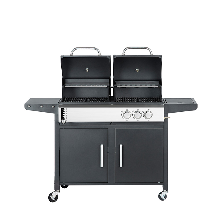 What is the cooking capacity of a typical charcoal gas combo grill?